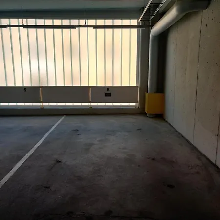 In The Center With Free Parking Apartament *